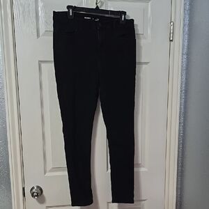 Black Skinny Jeans